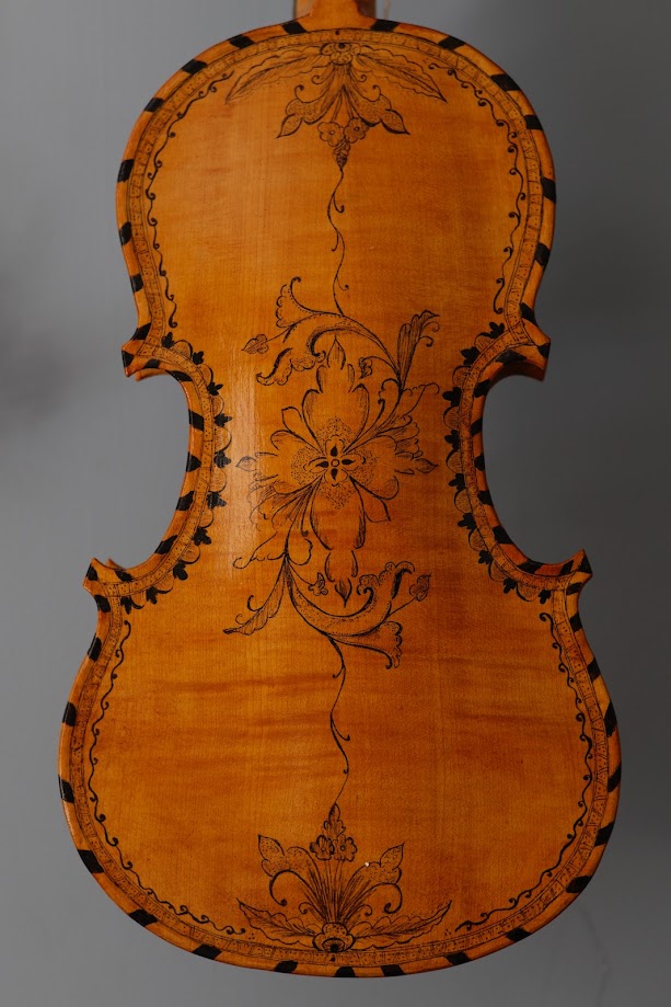 Muireann Ní Sheoighe Eachthighearn - Musical Instrument Making